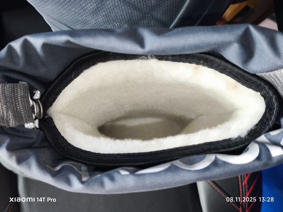 Резиновые сапоги большие