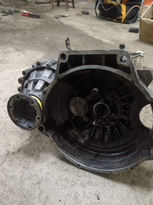 Продам коробку гольф 3