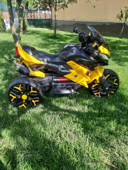 Tricicleta  electrica copii 3ani+