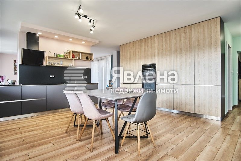 Пентхаус в новият зелен квартал на Кр. Вада -"Gree