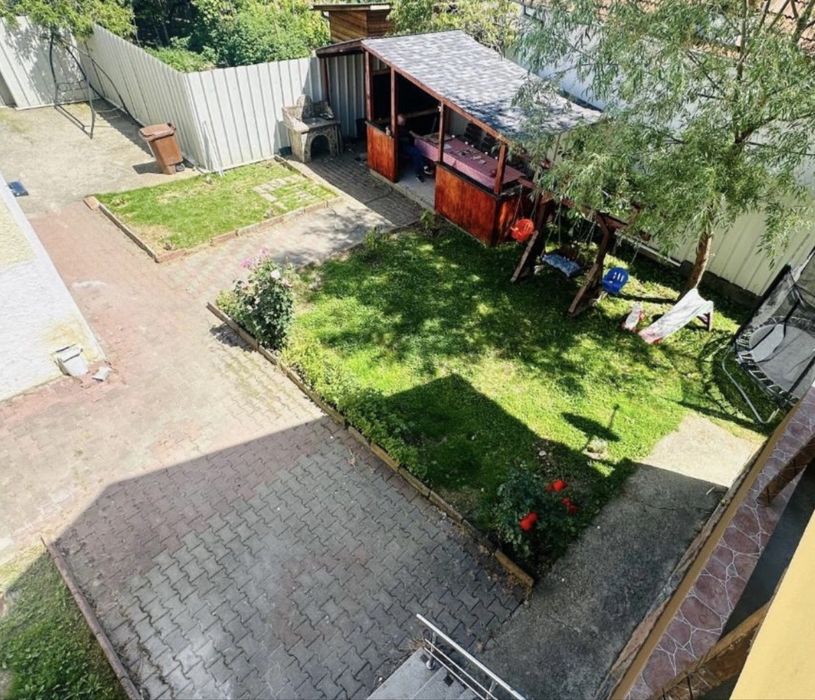 Vand casa in centrul orasului Calimanesti / Geotermala