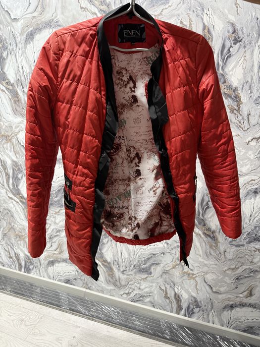 Куртка весенняя на 44-46 р.