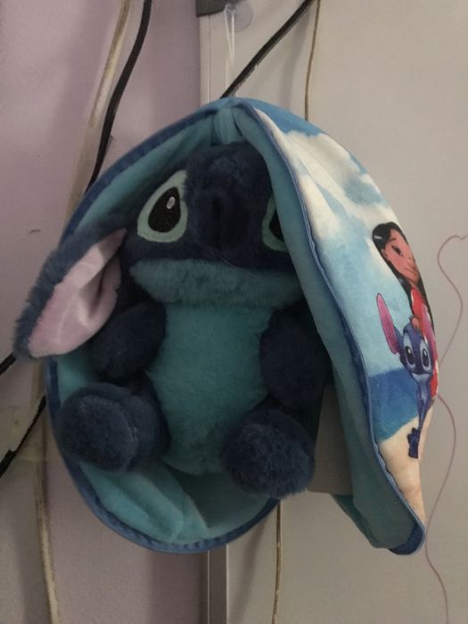 Stitch pluș cu ventuza
