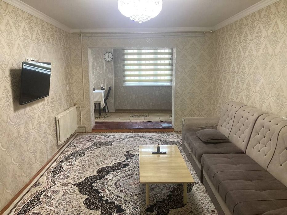 Срочно продам чиланзар 6.  3/3/4 балкон 2*6