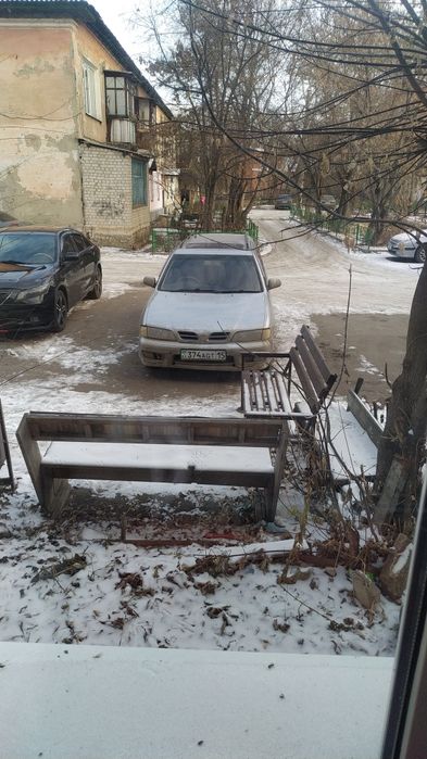 Продам Ниссан 1999г.в