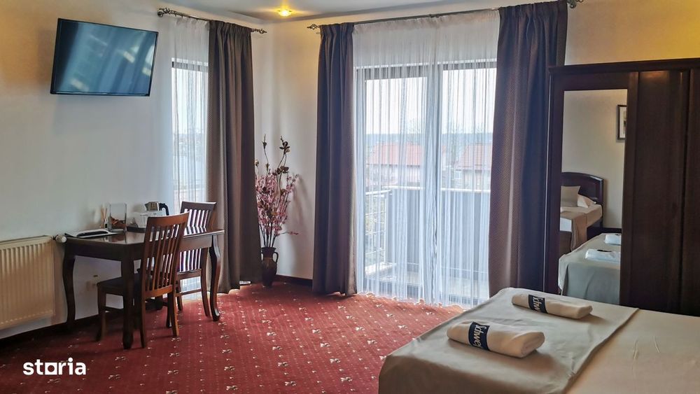 Pensiune De Închiriat Sau De Vânzare – Afacere Funcțională La Cheie