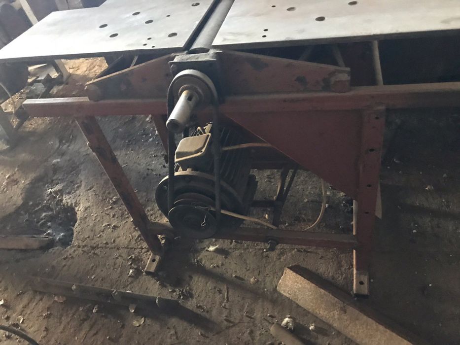 Деревообрабатывающий станок