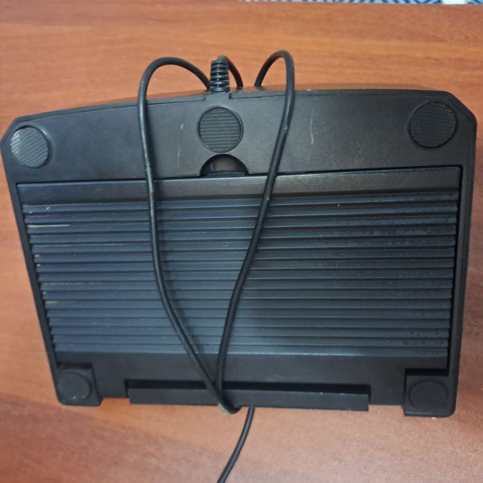 Продам игровой руль defender