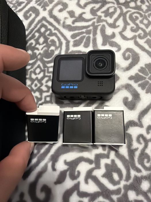 GoPro 11 Black aproape noua