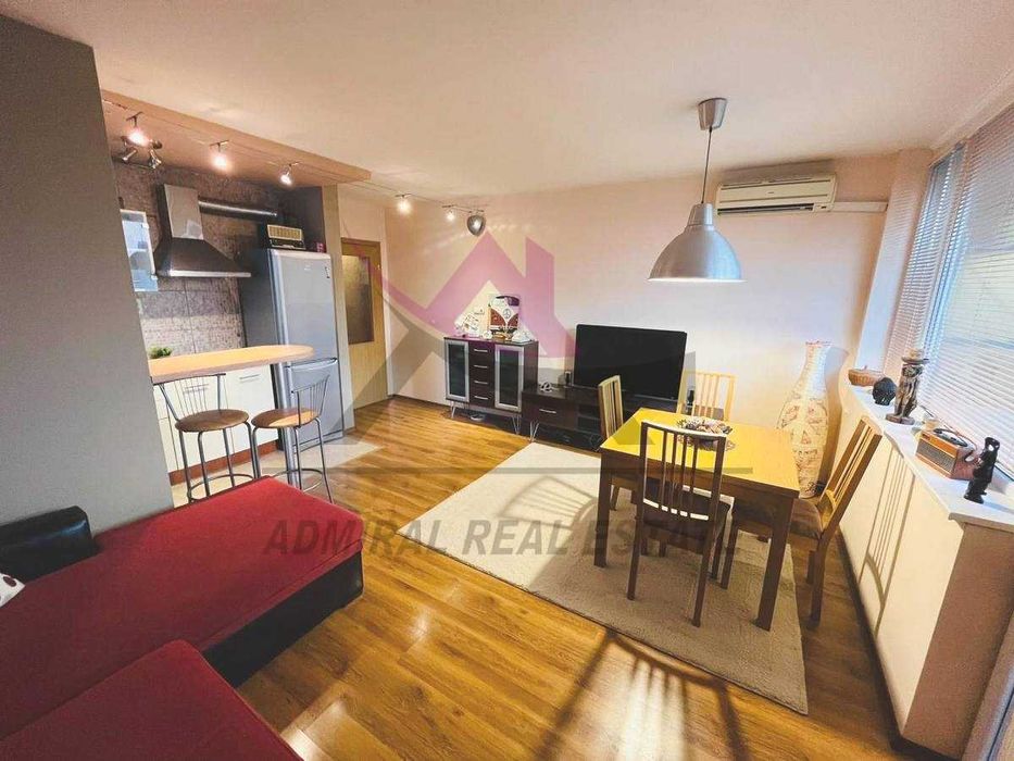 Дава се под наем Тристаен апартамент в Варна, Младост 1 - 70 кв.м за 511 € - Снимка #2