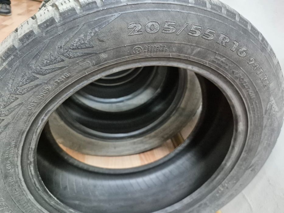 Продам Зимние шины