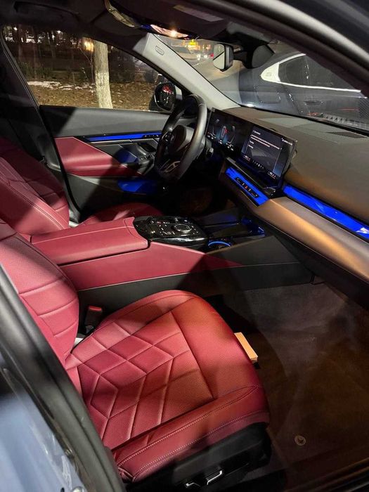 BMW i5 35L eDrive M Sport 2024г! 14 тыс км пробега! Нардо! Чистая!