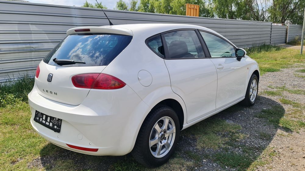 SEAT Leon 2009 — imagine 3