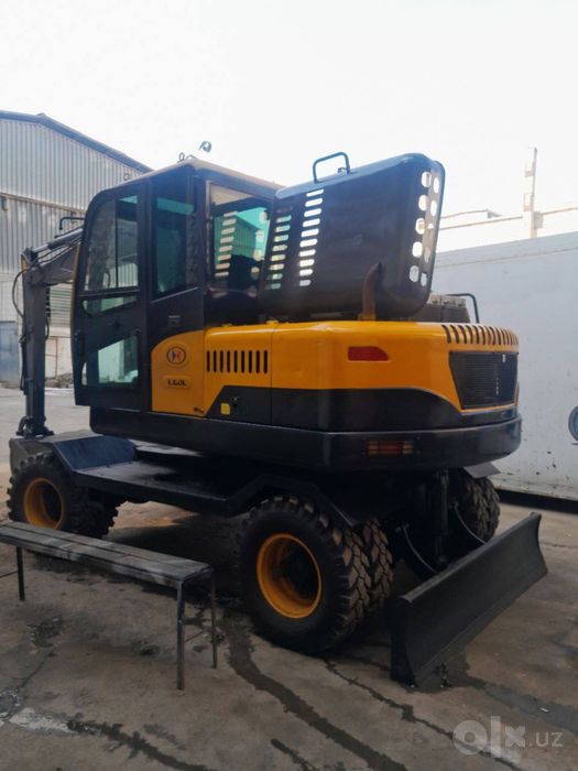 Mini Ekskovator Volfa Xitoy Ekskovatori srochna sotiladi