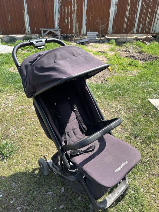 Прогулочная коляска easywalker miley