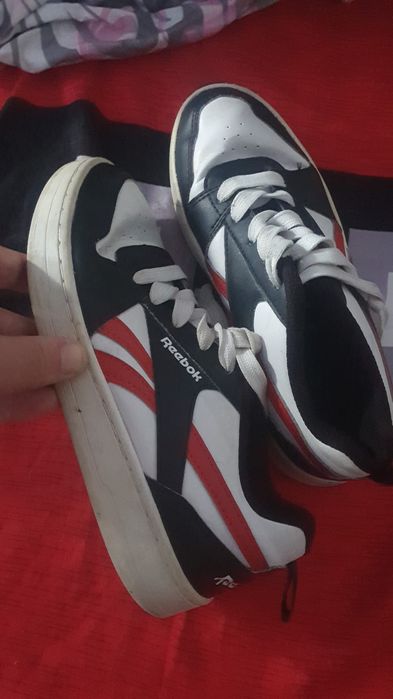 Adidași rebook noi 36.5