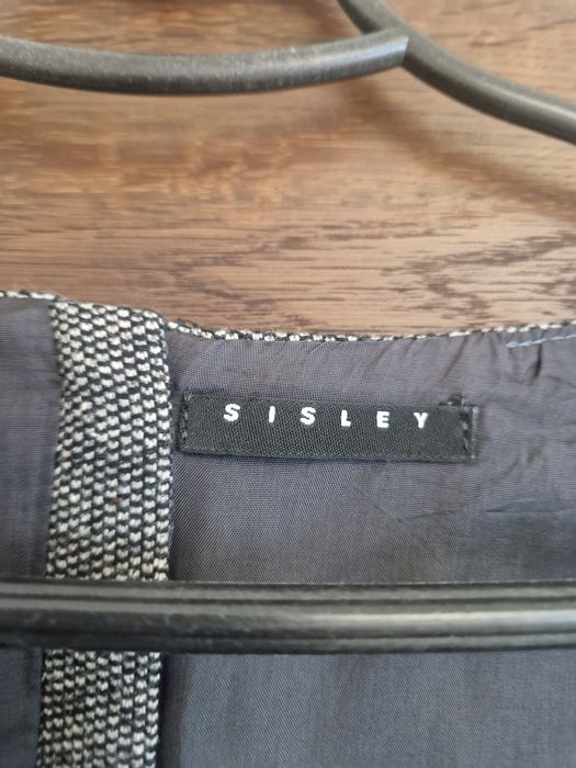 Продаю офисный сарафан