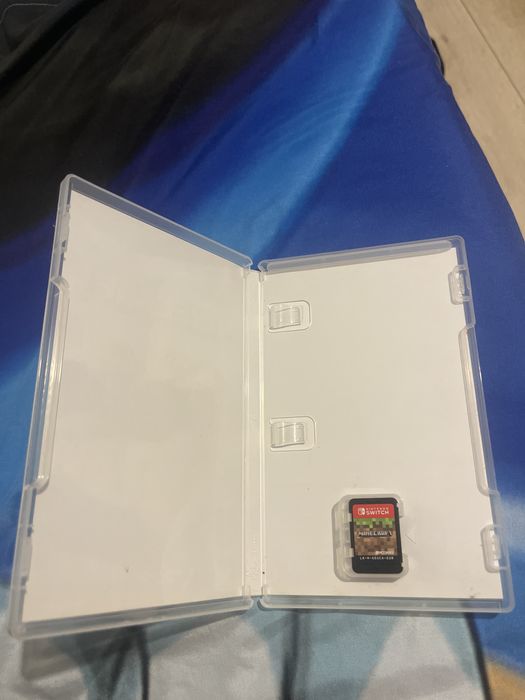 Minecraft nintedo SWITCH.Игра която може да уцеляваш и да струиш