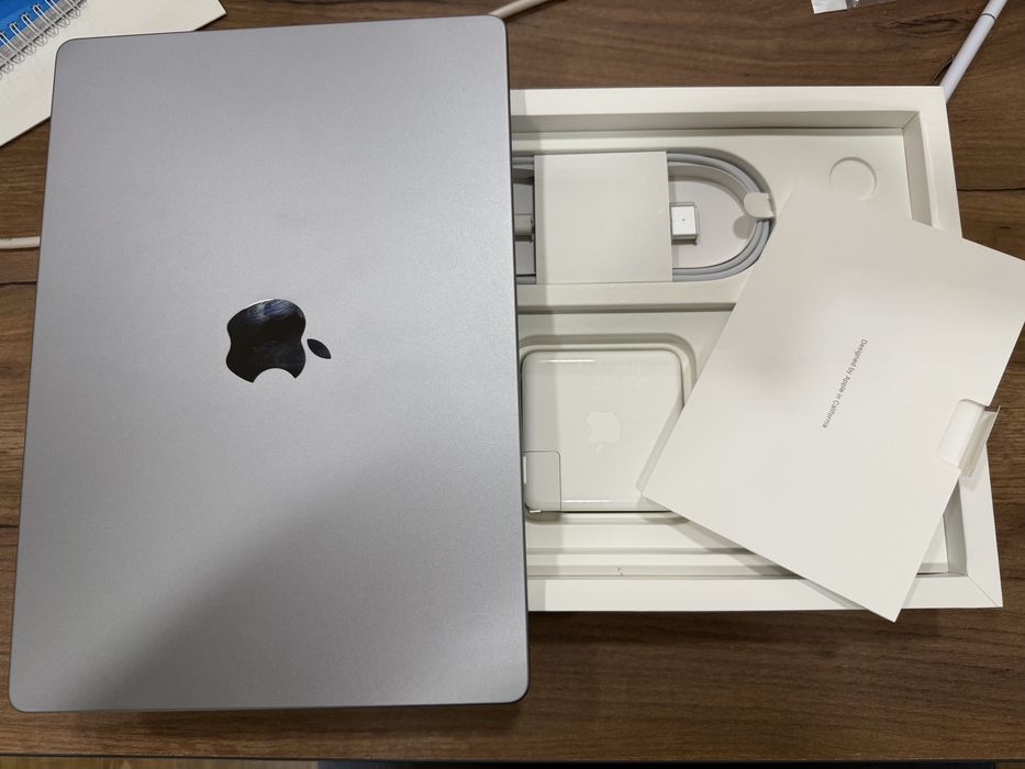 MacBook Pro 14" M1 Pro (10 CPU/14 GPU) 16GB/512GB