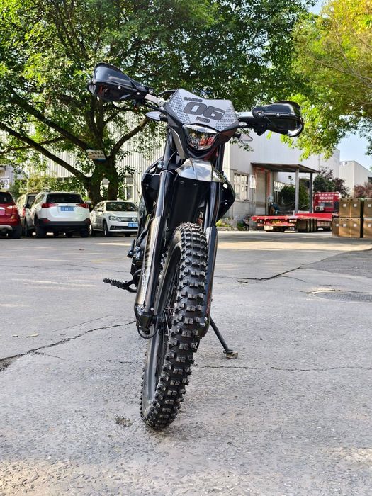 Мотоцикл эндуро.