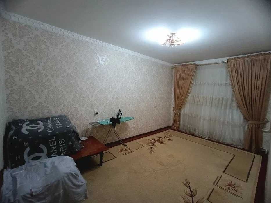 3 хона сотилади коракамишда