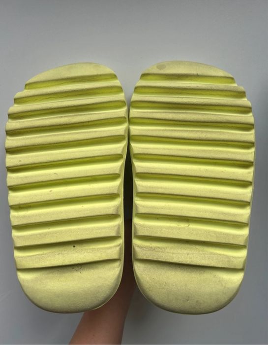 yeezy x adidas slides glow green 37