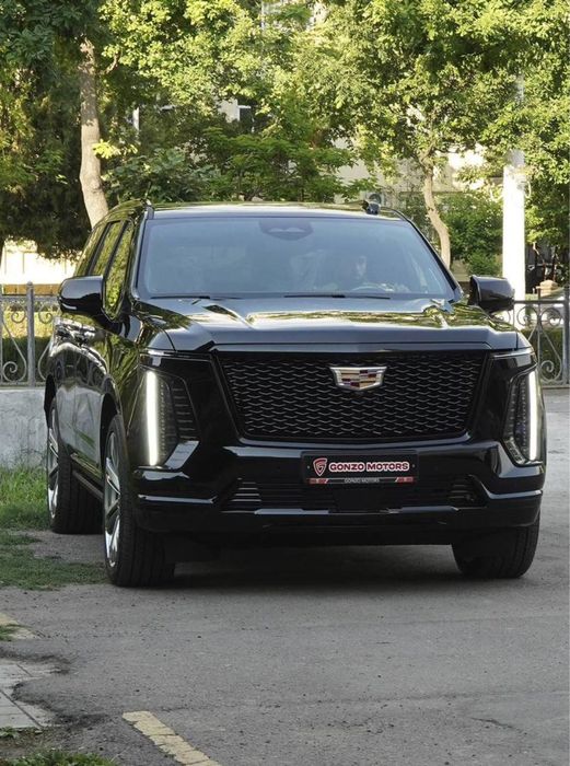 Nasiya savdoga Cadilac escalade sport platinum