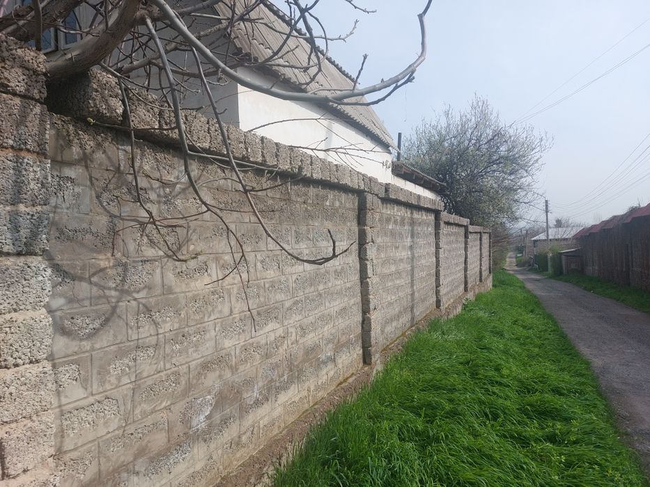 Продается дача 13.5 соток (2 участка) 25 км от Рохата, 5 км до Паркент