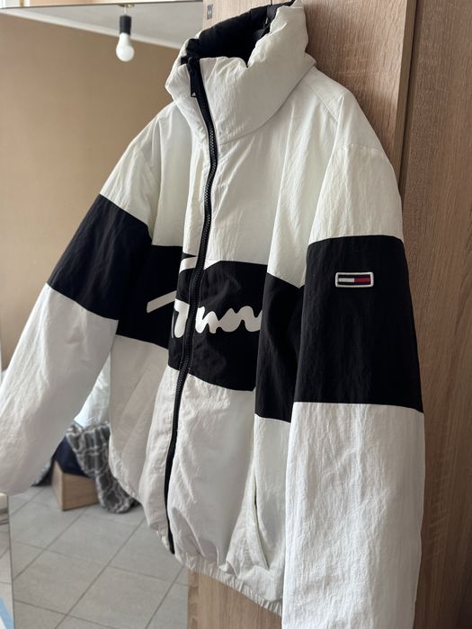 Дамско зимно яке Tommy Jeans