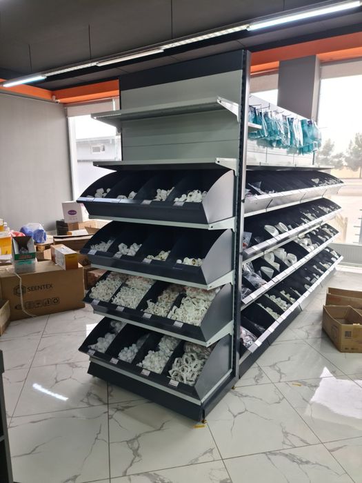 стеллаж для магазина.