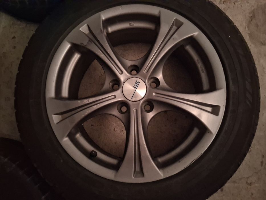 Vând Set Jante cu anvelope!