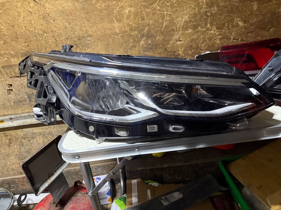 Фарове стопове дисплей Golf 8 2024