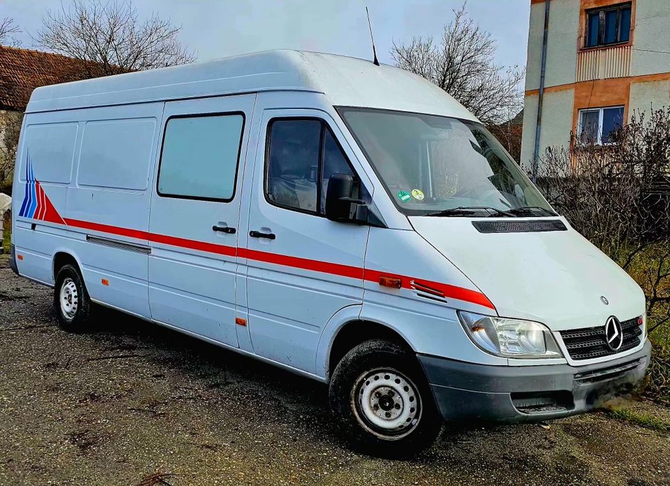 Mercedes-Benz Sprinter 313