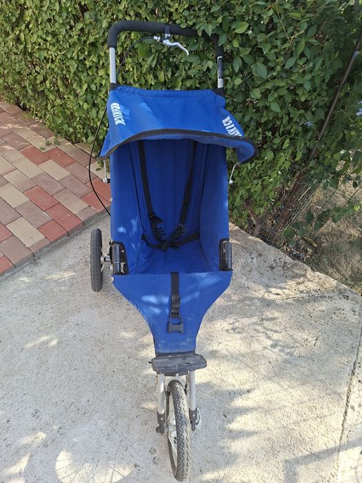 De vanzare carucior cu roti mari