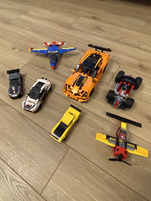 Lego finalizate piese placi de baza