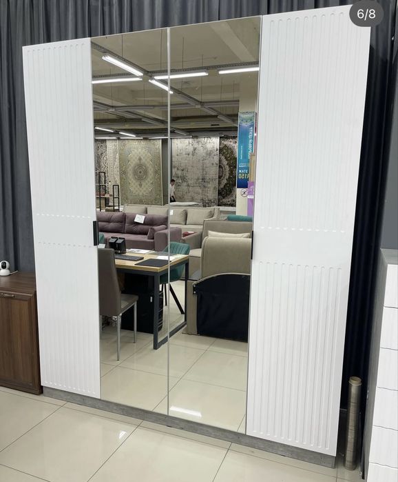 Спальный гарнитур