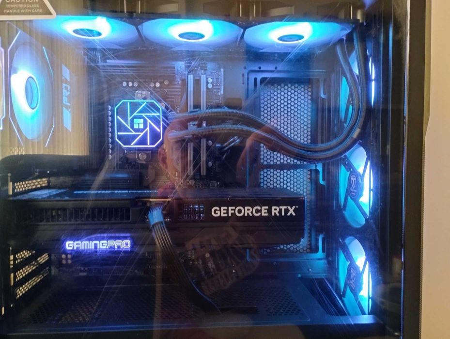 Компютър за игри и работа