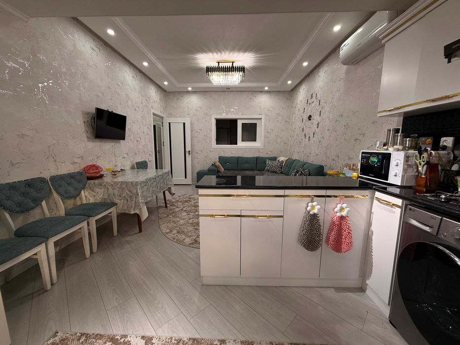 3-х комнатная квартира-студия с мебелью в центре города