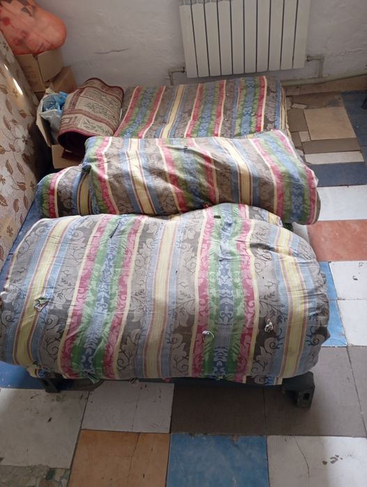 Кровать металлическая