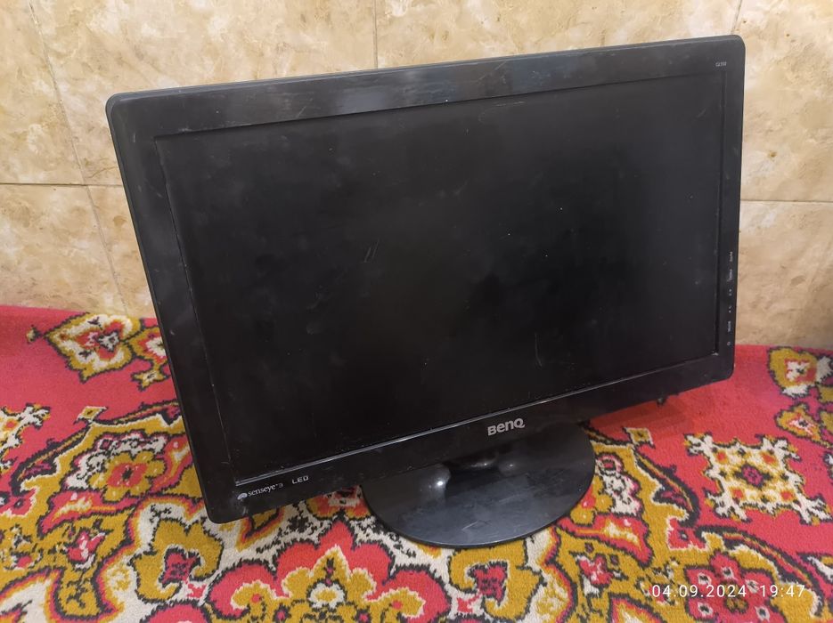 Монитор для работы