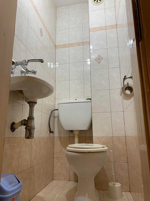 Дава се под наем Тристаен апартамент в Бургас, Възраждане - 100 кв.м за 357 € - Снимка #4