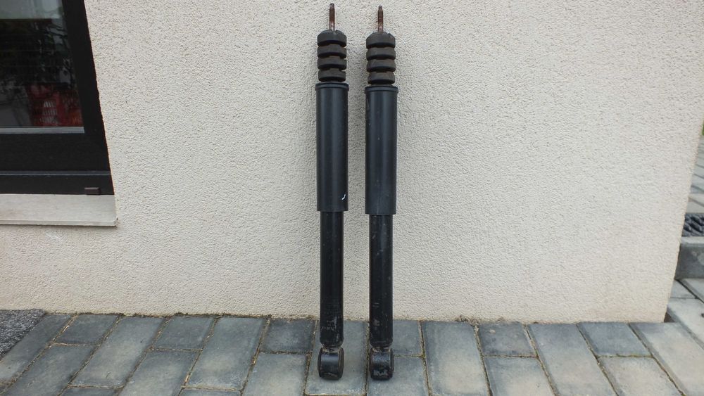 Amortizoare pentru Dacia Logan din dezmembrari, fata si spate.