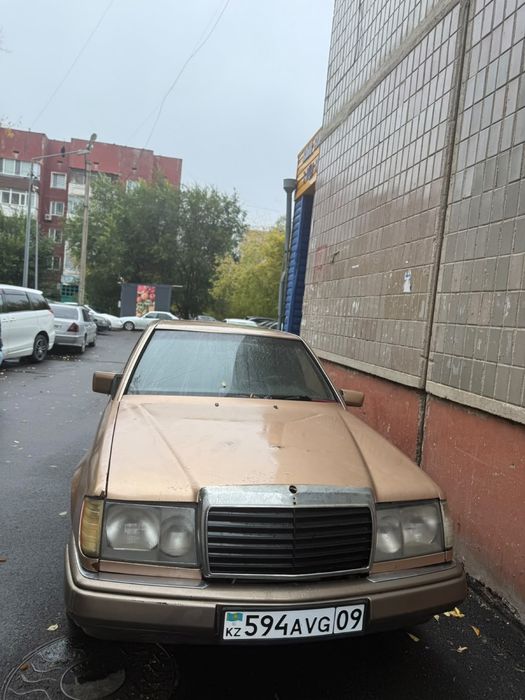 Продам мерседес 124