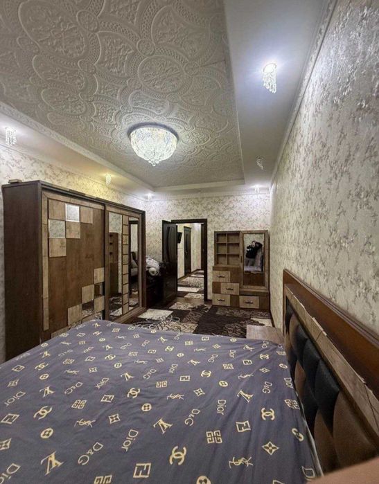 Чиланзар-12.  2/3/4. Зеркальные комнаты, Фархадский рынок срочно