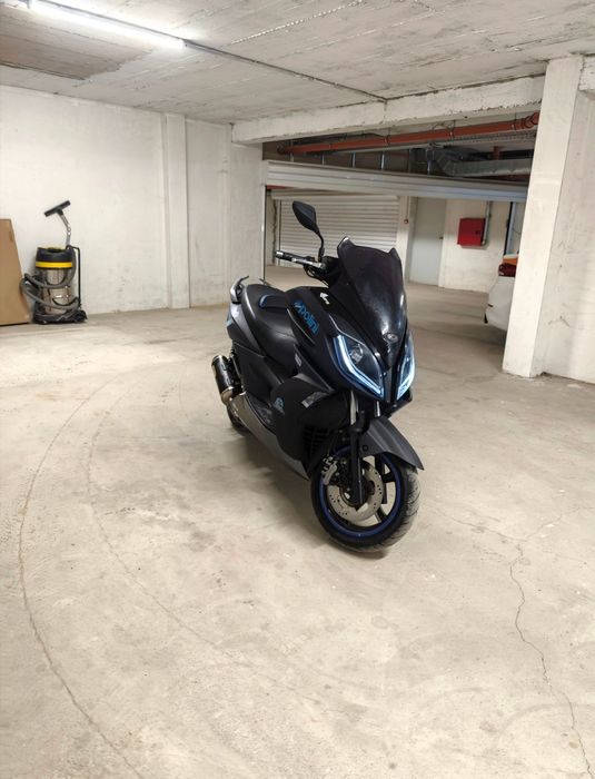 Рамка от Kymco k-xct 300 i