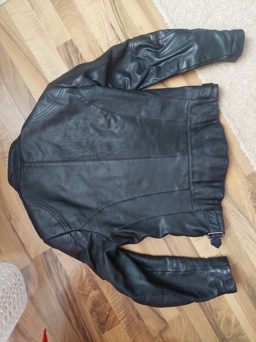 Geaca de barbat,din piele naturala,model vintage