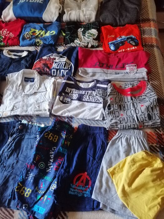 Много голям лот за момченце