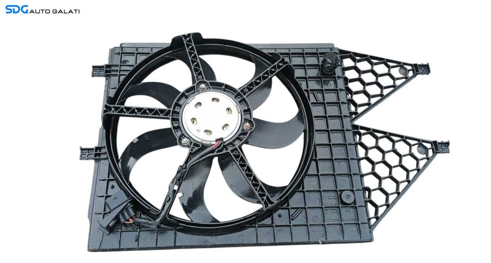 Ventilator Electroventilator cu mic defect la Carcasa Volkswagen Polo 6R 2009 - 2017 Cod 6R0121207Q [M9246]