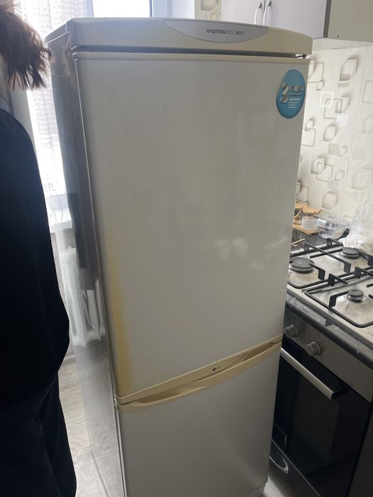 Холодильник вверх не работает