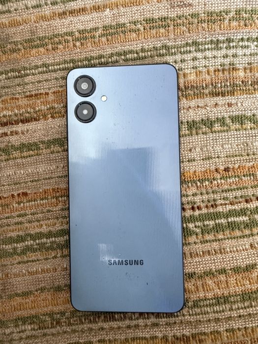 Продается телефон Samsung A06